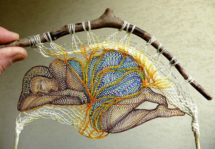 lace-embroidery-art-sculpture-agnes-herczeg-coverimage